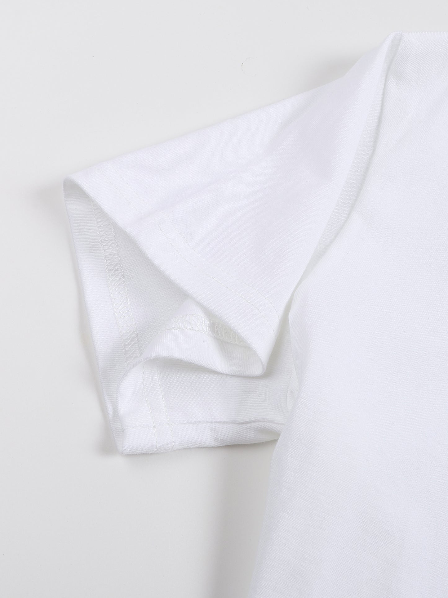 Essential women's Baby Tee Seamless T-Shirt Unity Design